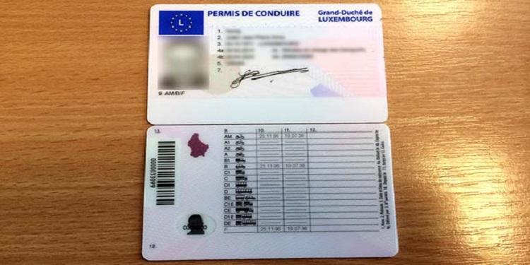 145 eura kazna za korišćenje telefona u vožnji